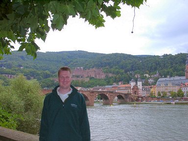 Tourist picture: Armin in front of castle and bridge