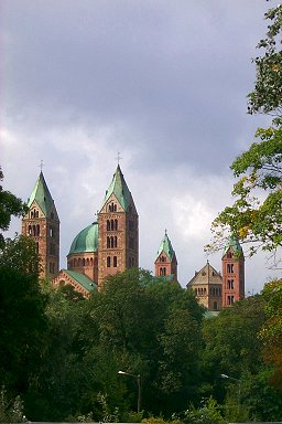 Speyer: The cathedral behind some trees