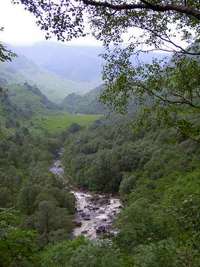 Picture of a river flowing through a glen