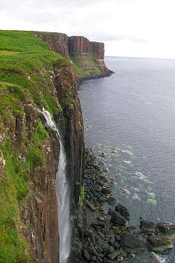 Sample picture: Kilt Rock on the Isle of Skye