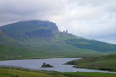 Picture of the Old Man of Storr in the distance