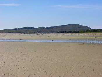 Picture of The Strand with Beinn Oronsay in the background