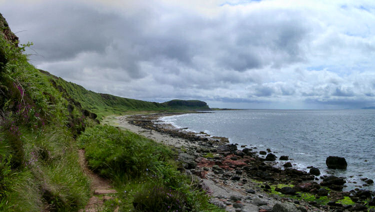 Picture of a panoramic view towards The Doon