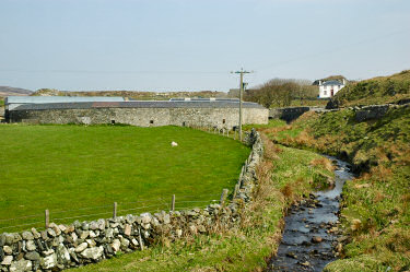 Picture of a round farm steading