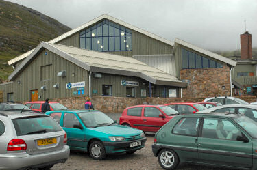 Picture of cars in front of the Rangers station