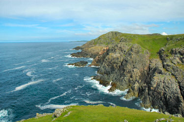 Picture of steep sea cliffs near Lossit Point, Islay