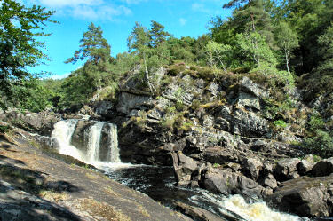 Picture of a waterfall