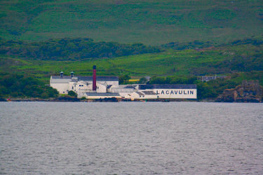 Picture of Lagavulin distillery from the sea