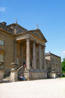 Front entrance to Stourhead House